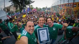 record guiness mural fútbol GAM